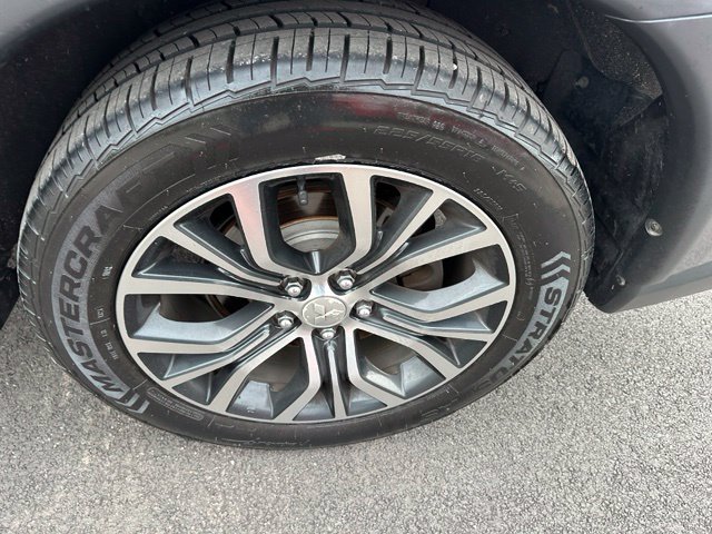 2017 Mitsubishi Outlander GT — photo 7 of 25
