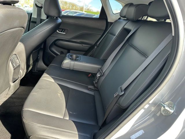 2024 Hyundai Kona Limited — photo 12 of 29
