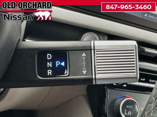 2025 Hyundai Tucson Hybrid Limited — photo 18 of 22