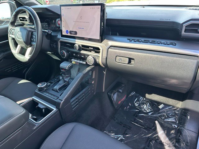 2024 Toyota Tacoma TRD Sport — photo 11 of 36