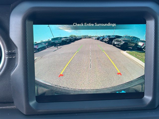 2023 Jeep Wrangler Sahara 4xe — photo 27 of 34