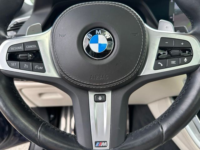 2022 BMW X5 M50i — photo 25 of 49