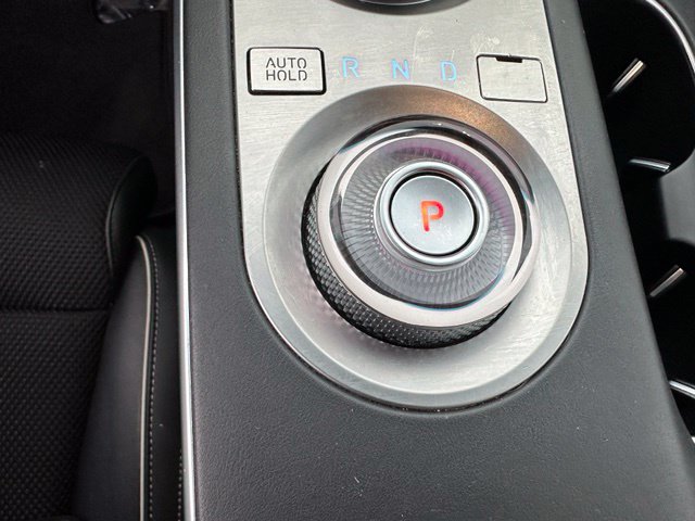 2023 Genesis GV70 2.5T — photo 27 of 41