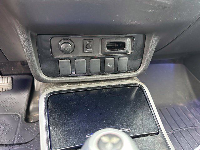 2017 Mitsubishi Outlander GT — photo 21 of 25