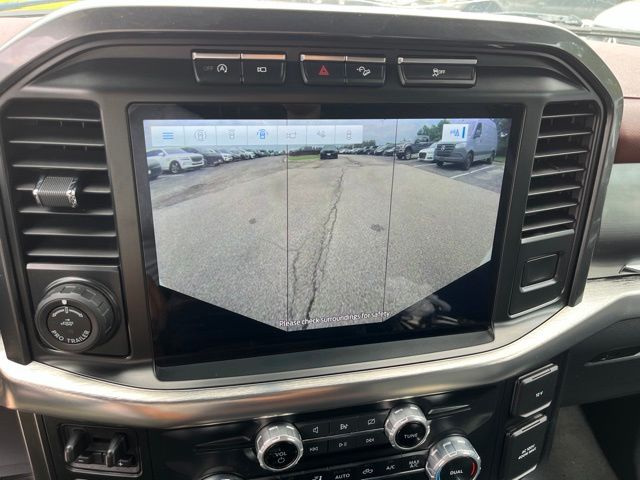 2023 Ford F-150 Lariat — photo 26 of 30