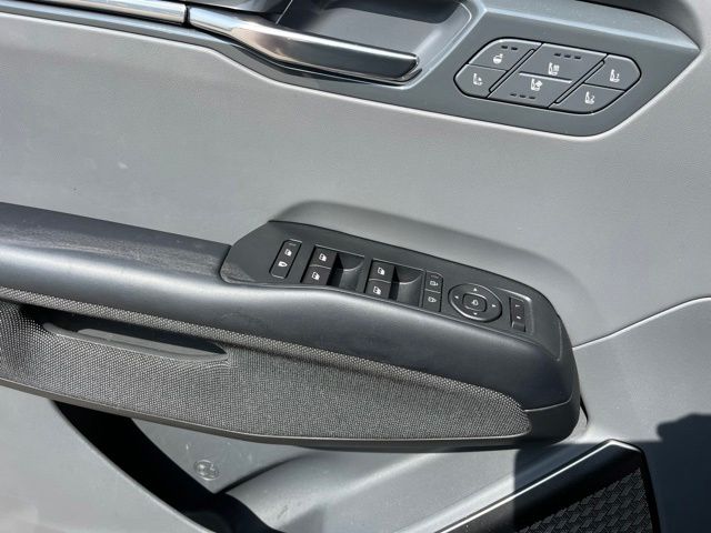2024 Kia EV9 GT-Line — photo 25 of 44