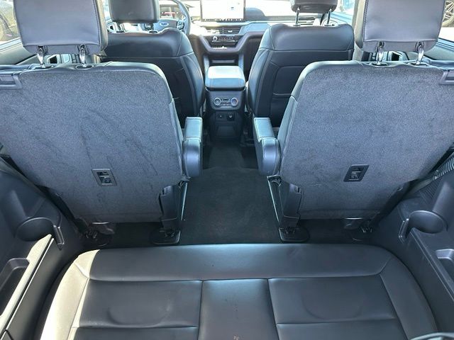 2025 Ford Explorer ST — photo 13 of 38