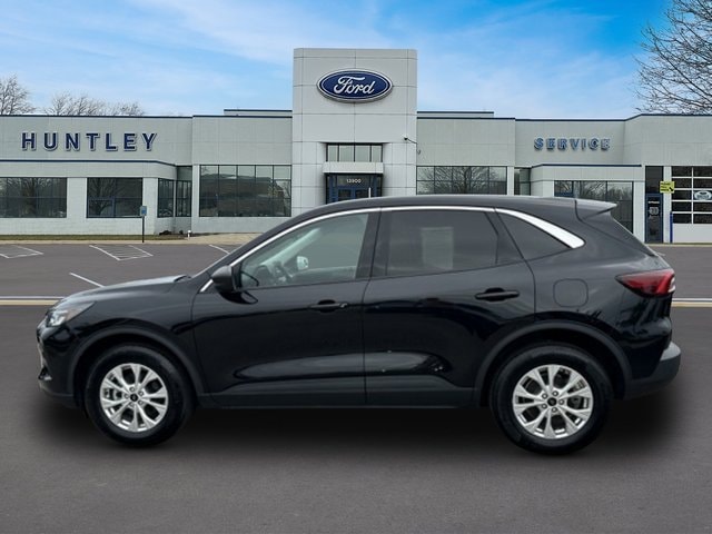 2023 Ford Escape Active — photo 7 of 27