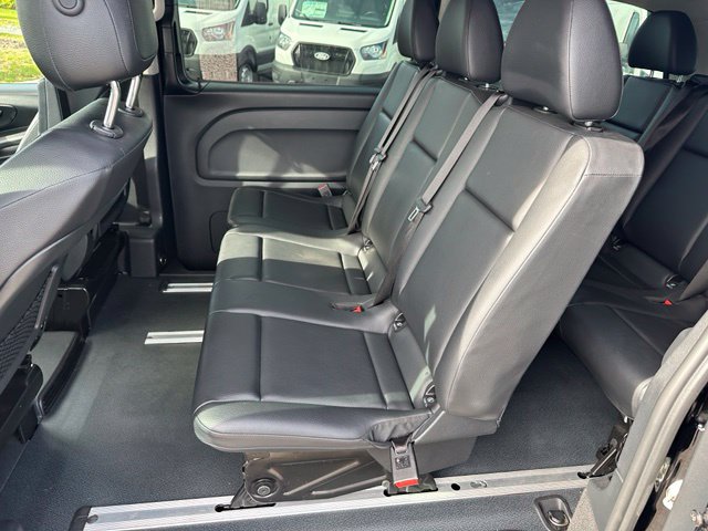 2023 Mercedes-Benz Metris Passenger — photo 15 of 26