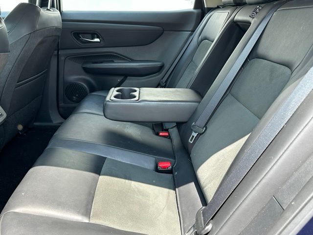 2023 Nissan Ariya Engage e-4orce — photo 10 of 22