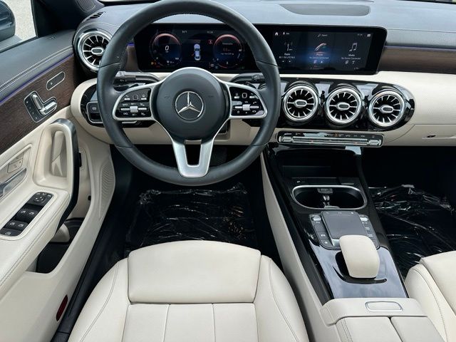 2021 Mercedes-Benz CLA CLA 250 — photo 15 of 27