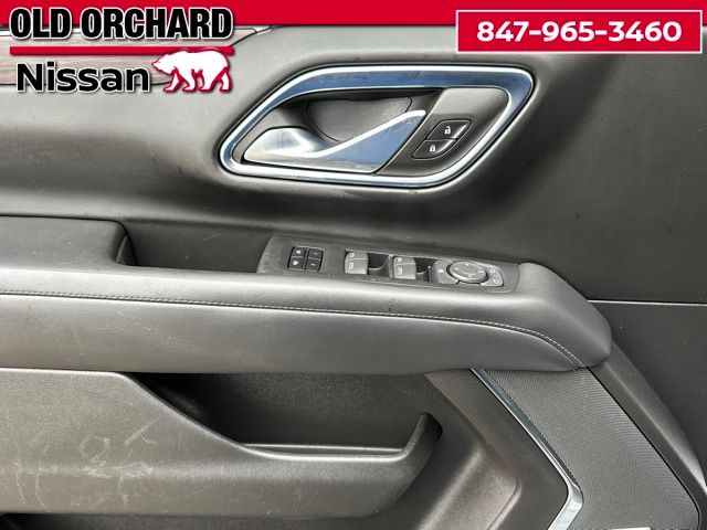 2023 Chevrolet Suburban Z71 — photo 9 of 22