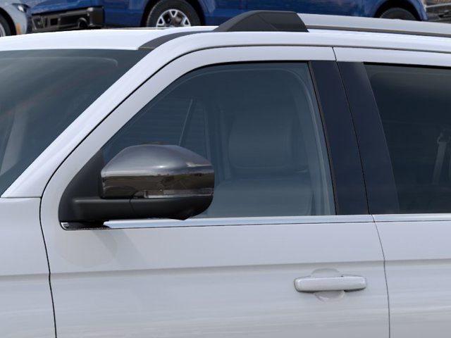 2027 Ford Expedition Max King Ranch — photo 21 of 54
