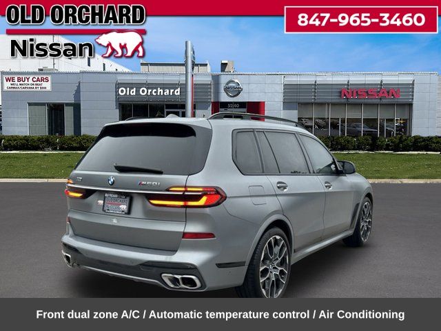 2024 BMW X7 M60i — photo 7 of 23