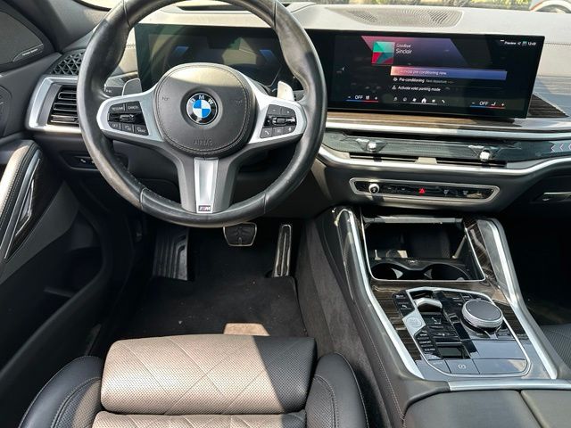 2025 BMW X6 xDrive40i — photo 16 of 28