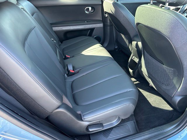2023 Hyundai IONIQ 5 Limited — photo 11 of 38