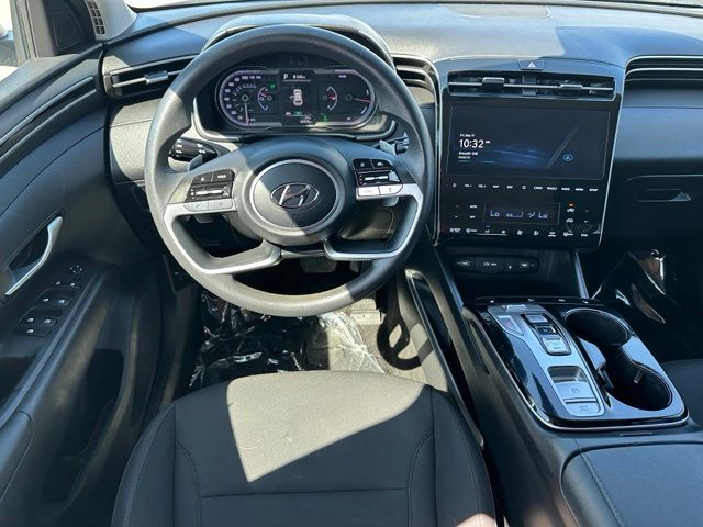 2024 Hyundai Tucson Hybrid Blue — photo 15 of 28