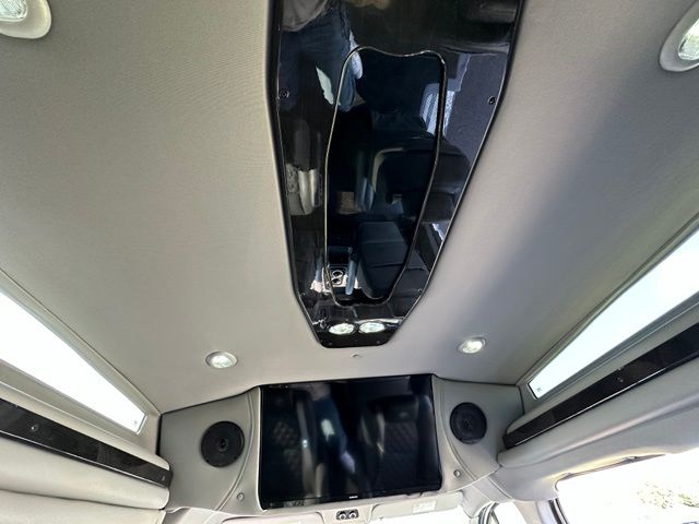 2024 Ford Transit-150 Explorer Van — photo 22 of 39