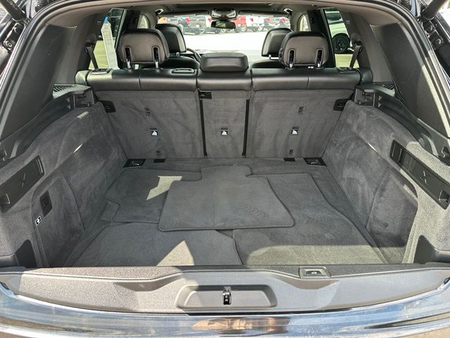 2025 BMW X5 xDrive40i — photo 12 of 31