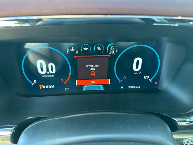 2023 Ford F-150 Lariat — photo 28 of 28