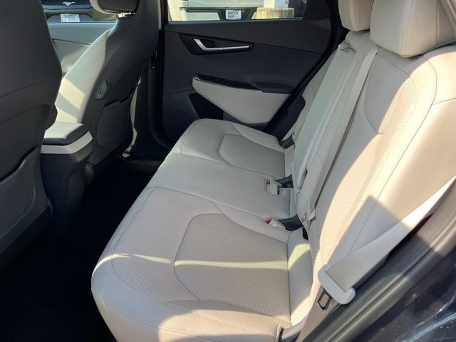 2023 Kia EV6 Wind — photo 12 of 32