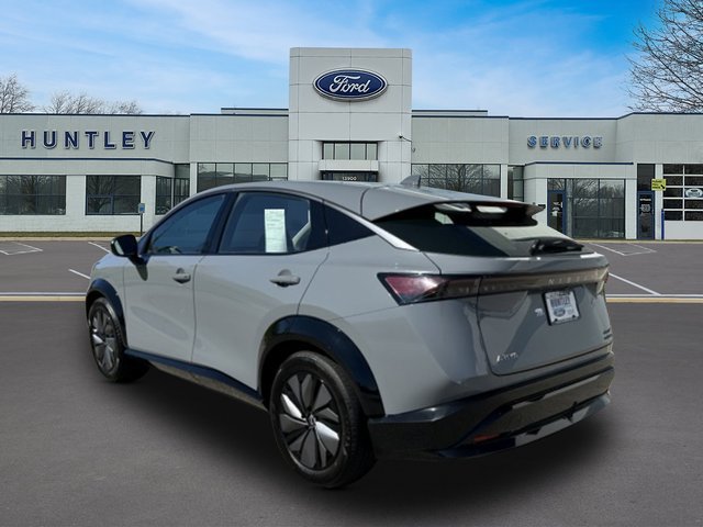 2024 Nissan Ariya Evolve+ e-4orce — photo 6 of 32