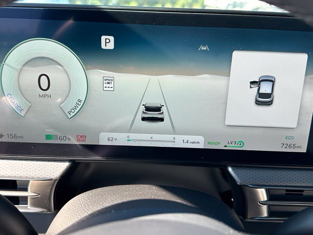2025 Genesis GV60 Advanced — photo 38 of 41