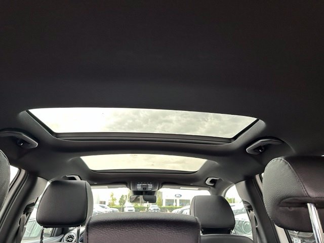 2024 Mercedes-Benz GLB GLB 250 — photo 13 of 31
