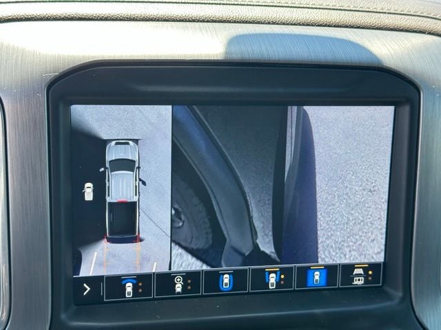 2023 GMC Sierra 3500HD Denali — photo 30 of 33
