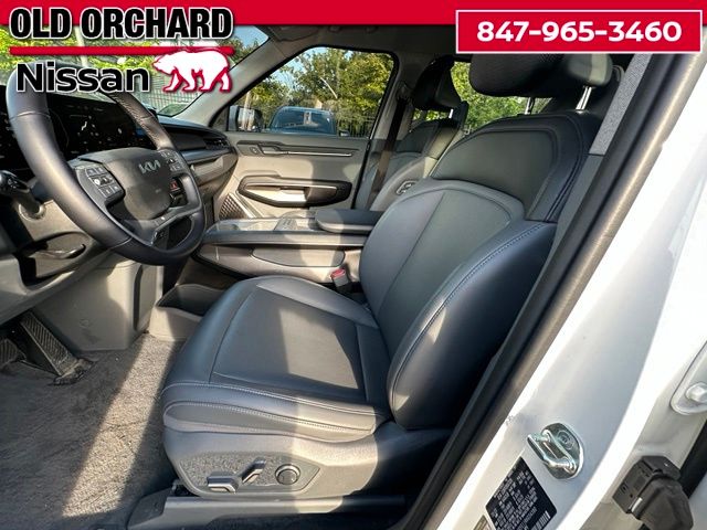 2024 Kia EV9 Light Long Range — photo 10 of 24