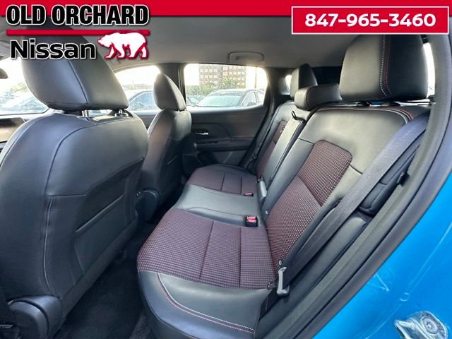 2025 Nissan Kicks SR — photo 11 of 21