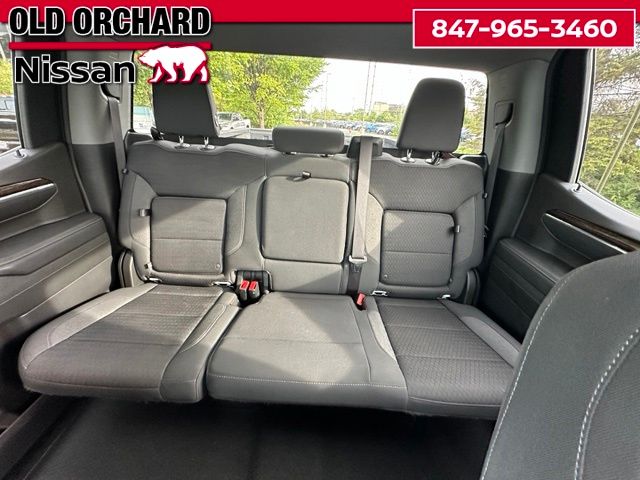 2023 GMC Sierra 1500 Elevation — photo 14 of 23