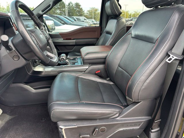 2023 Ford F-150 Lariat — photo 14 of 30