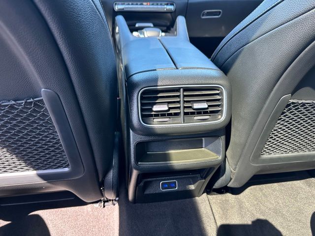 2025 Mercedes-Benz GLE GLE 350 — photo 19 of 34