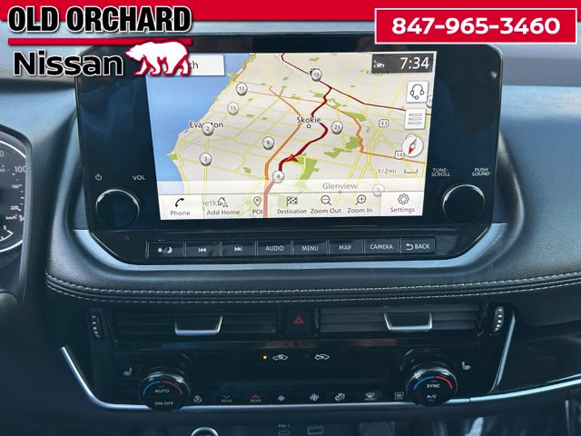 2023 Nissan Rogue SL — photo 17 of 22