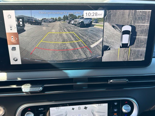 2025 Genesis GV60 Advanced — photo 32 of 41