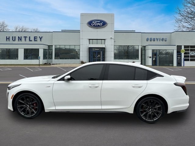 2024 Cadillac CT5 V-Series — photo 6 of 25