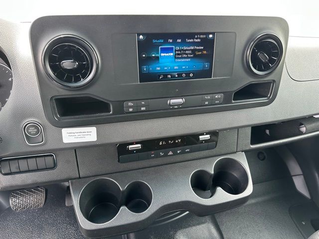 2024 Mercedes-Benz Sprinter 2500 Cargo 170 WB — photo 20 of 28