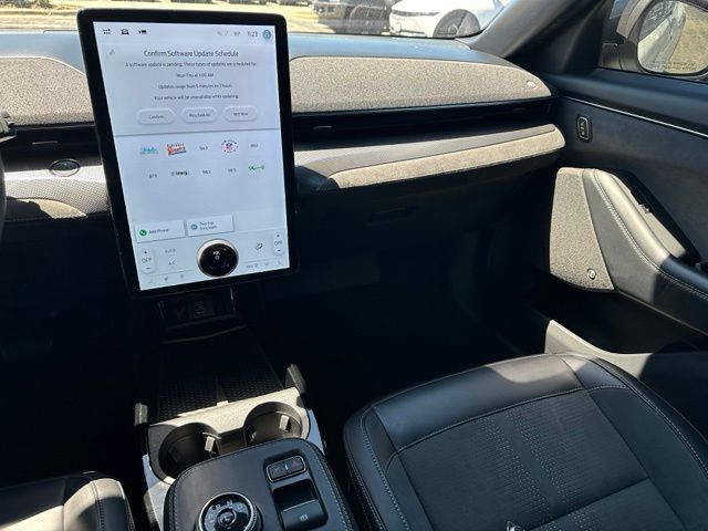 2023 Ford Mustang Mach-E GT — photo 17 of 33