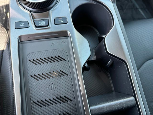 2023 Kia EV6 Wind — photo 22 of 38