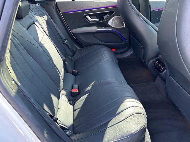 2023 Mercedes-Benz EQS 580 — photo 12 of 31