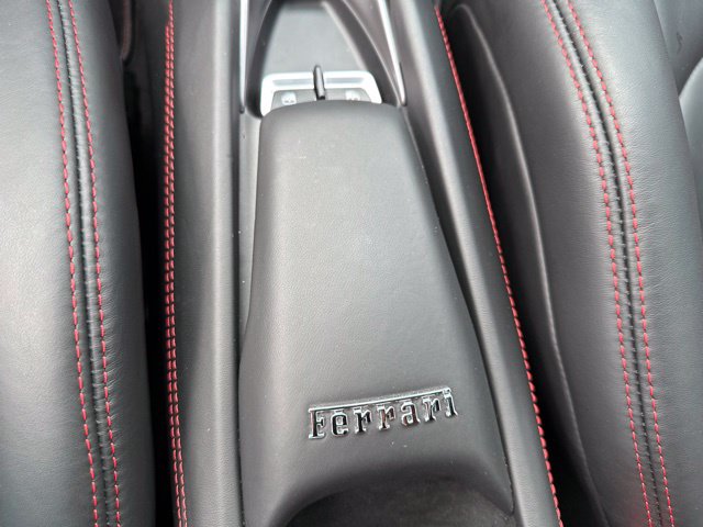 2021 Ferrari F8 Tributo — photo 23 of 47