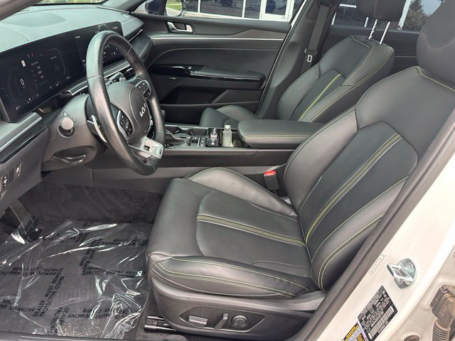 2025 Kia K5 GT — photo 19 of 41