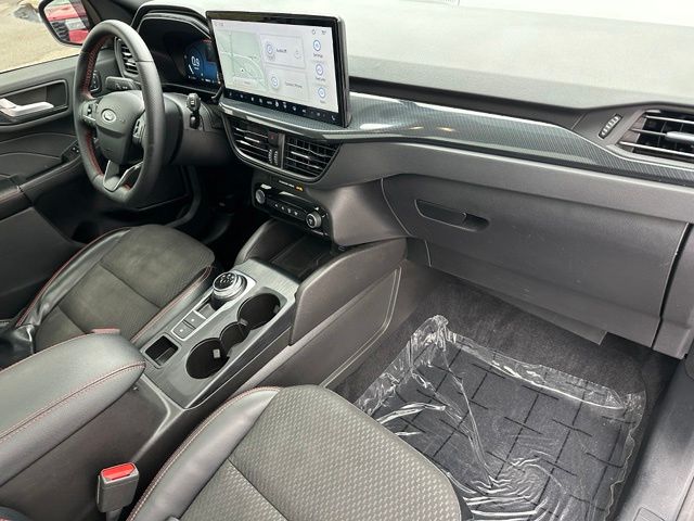 2023 Ford Escape ST-Line Select — photo 10 of 33