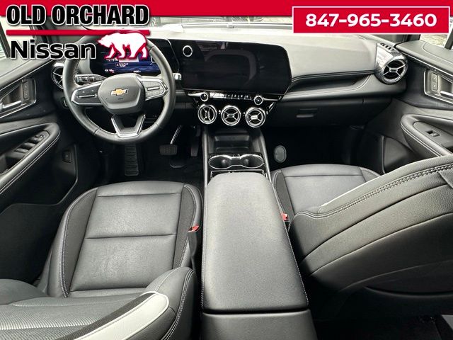 2024 Chevrolet Blazer EV LT — photo 16 of 23