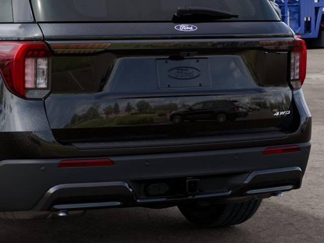 2027 Ford Explorer ST-Line — photo 24 of 54