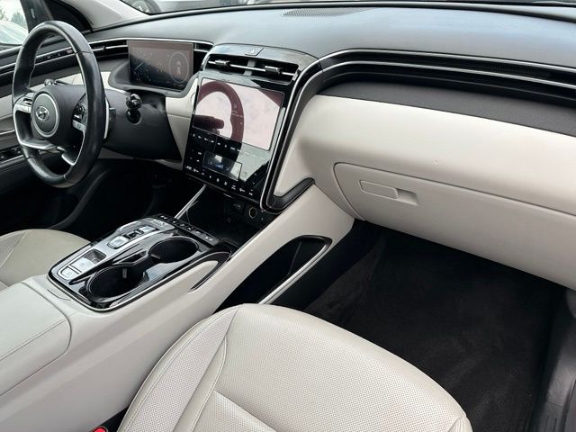 2023 Hyundai Tucson Hybrid Limited — photo 12 of 36