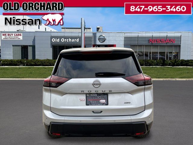 2025 Nissan Rogue S — photo 6 of 21
