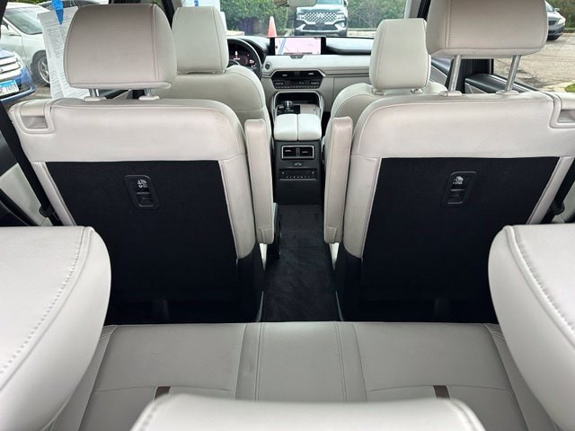 2024 Mazda CX-90 3.3 Turbo Premium Plus — photo 14 of 36