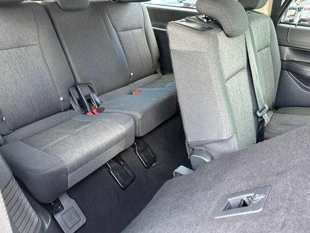 2024 Ford Expedition Max XLT — photo 11 of 41